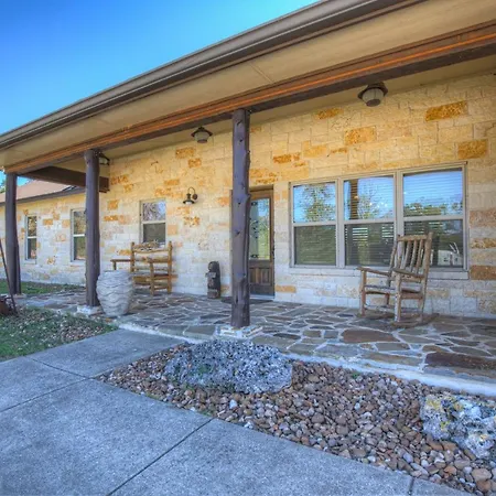 Villa Ranch Retreat Creek View - Pool Table And Fire Pit